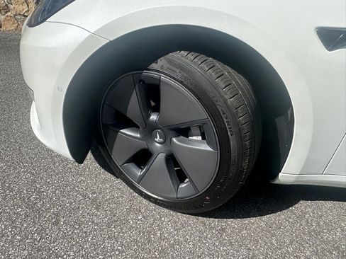 Used 2022 Tesla Model 3 Long Range image 11