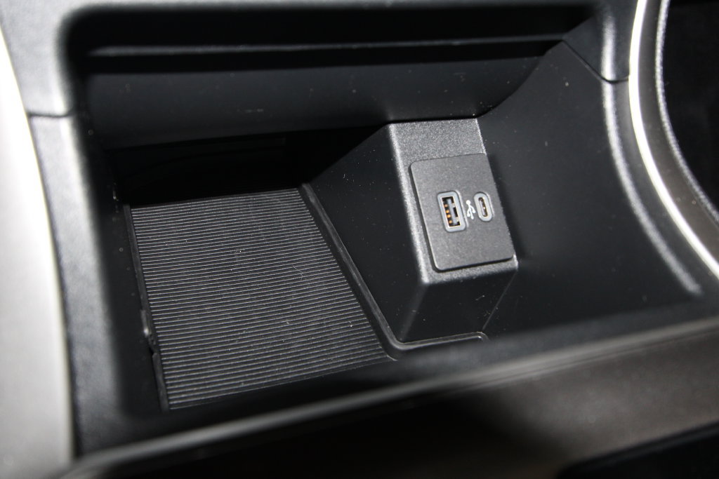 Used 2024 Ford Edge SEL AWD/4WD image 17