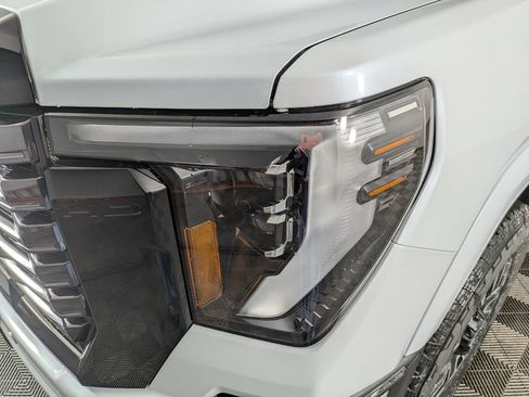 New 2026 GMC Sierra 3500 Denali Ultimate image 14