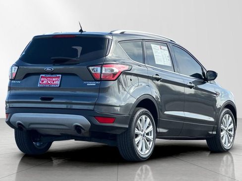 Used 2018 Ford Escape Titanium w/ Ford Safe & Smart Package FWD image 6