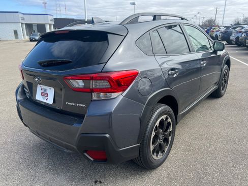 Certified 2022 Subaru Crosstrek 2.0i Premium w/ Moonroof Package image 7