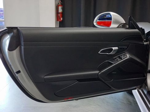 Used 2013 Porsche Boxster S RWD image 24