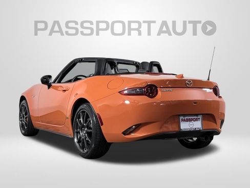 Used 2019 MAZDA MX-5 Miata 30th Anniversary RWD image 5