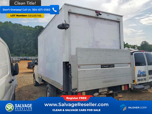 Used 2021 Chevrolet Express 3500 RWD image 3
