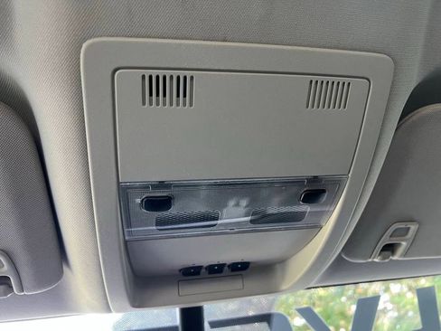 Used 2014 Chevrolet Silverado 2500 LT w/ Interior Plus Package image 16