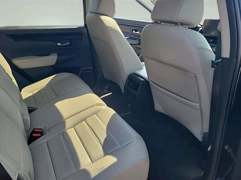 Used 2023 Honda CR-V EX-L image 25