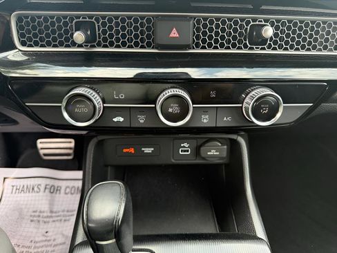 Certified 2024 Honda Civic Sport image 27