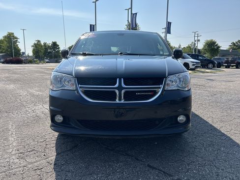 Used 2019 Dodge Grand Caravan SXT FWD image 8