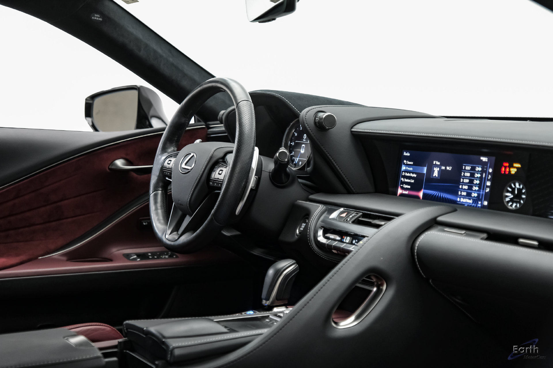 Used 2018 Lexus LC 500 Coupe w/ Performance Package RWD image 47