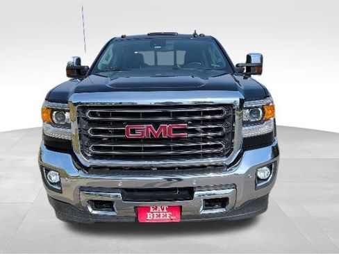 Used 2019 GMC Sierra 2500 SLT AWD/4WD image 9