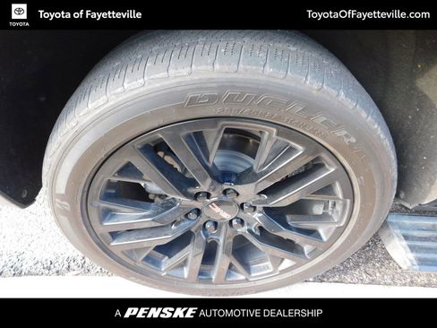 Used 2021 GMC Yukon Denali w/ Denali Ultimate Package image 9