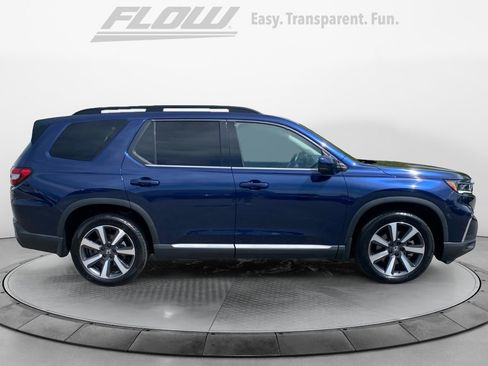 Certified 2023 Honda Pilot Touring image 10