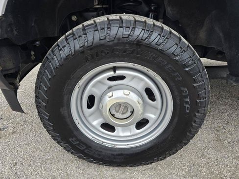 Used 2019 Ford F250 XL w/ Power Equipment Group AWD/4WD image 28