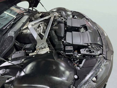 Used 2019 Aston Martin V8 Vantage Coupe image 58