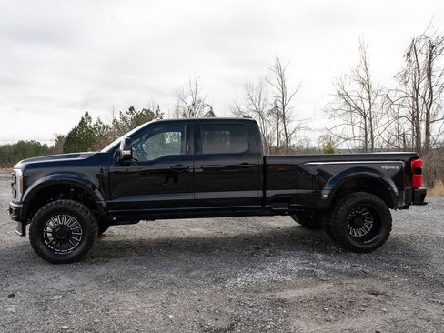 Used 2026 Ford F450 Lariat AWD/4WD image 14