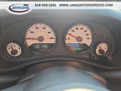 Used 2017 Jeep Wrangler Unlimited Sahara AWD/4WD image 15