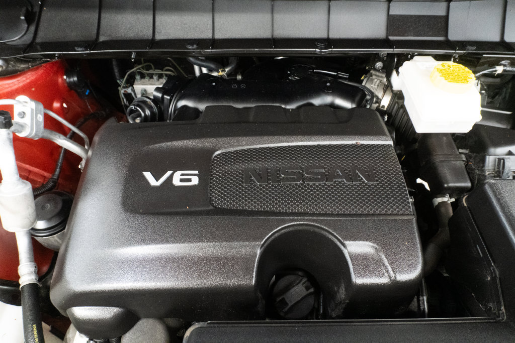 Used 2023 Nissan Pathfinder SL w/ Lighting Package (N92) AWD/4WD image 4