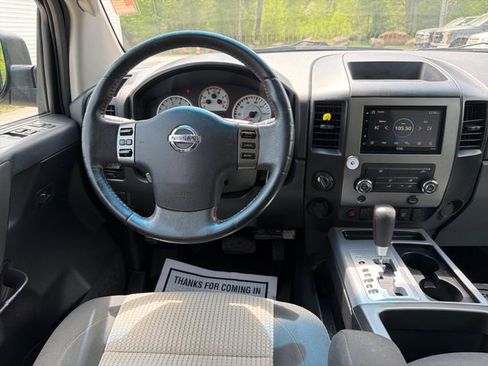 Used 2011 Nissan Titan PRO-4X AWD/4WD image 15