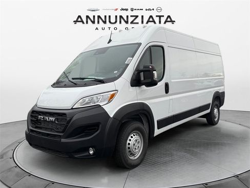 New 2026 RAM ProMaster 2500 w/ Premium Convenience Group image 1
