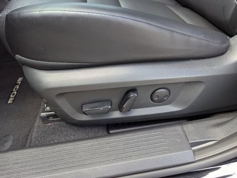 Certified 2023 Nissan Rogue SV w/ SV Premium B Package image 21