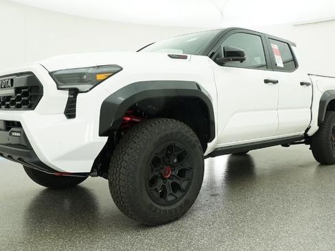 New 2026 Toyota Tacoma TRD Pro AWD/4WD image 17
