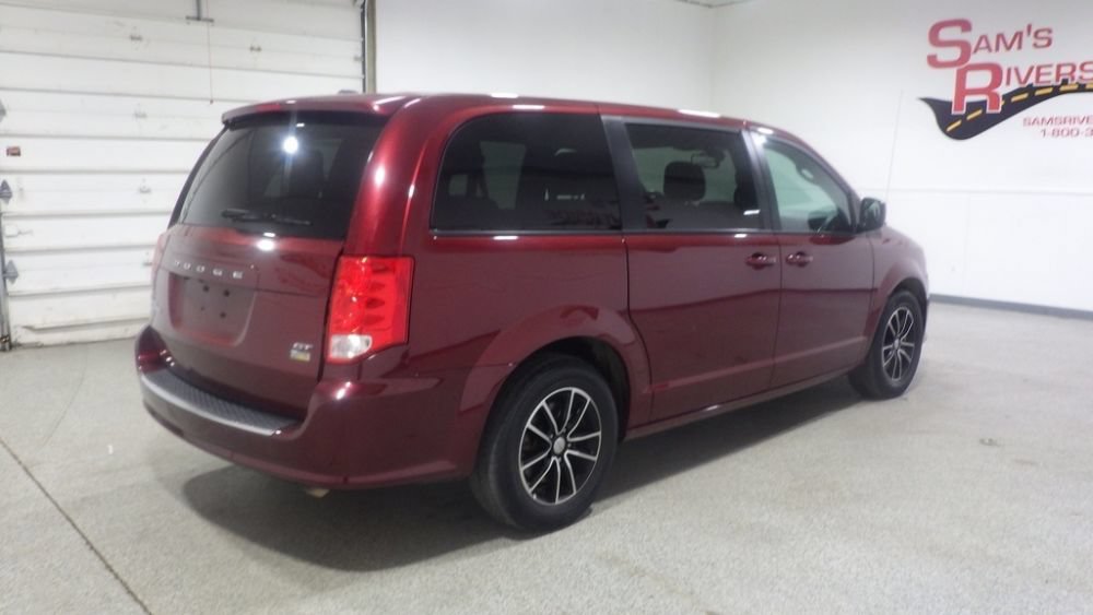 Used 2019 Dodge Grand Caravan GT FWD image 4