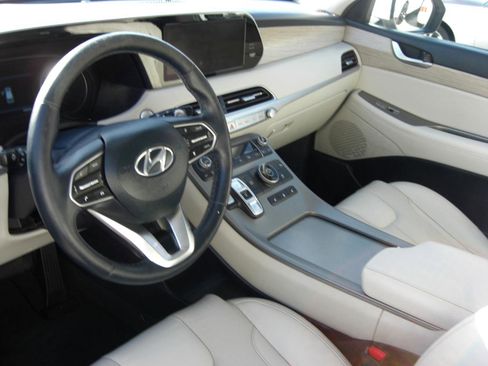 Used 2022 Hyundai Palisade SEL w/ 8P Bench Seat Package FWD image 5