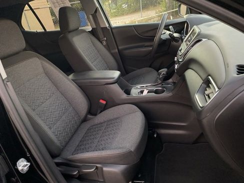 Used 2023 Chevrolet Equinox LT image 20
