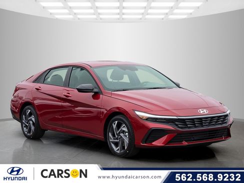 New 2025 Hyundai Elantra Sport image 1