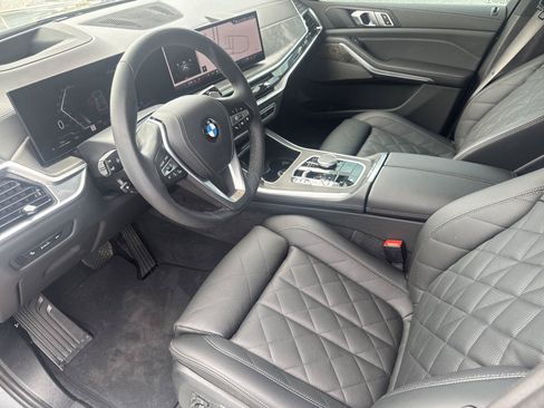 Used 2026 BMW X5 sDrive40i w/ Premium Package RWD image 10
