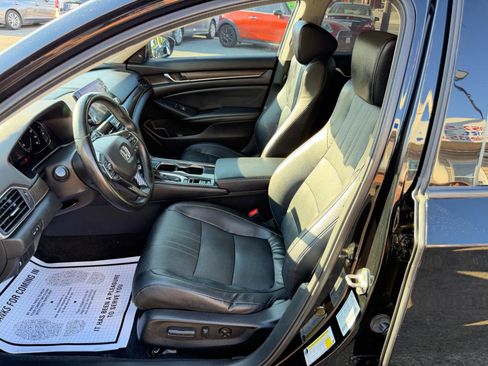 Used 2018 Honda Accord EX-L image 12