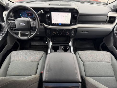 Used 2023 Ford F250 XLT w/ Black Appearance Package AWD/4WD image 12