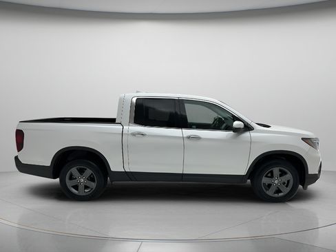 Used 2023 Honda Ridgeline RTL-E image 4