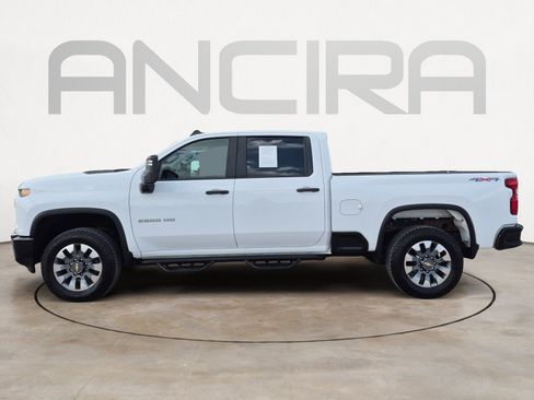 Used 2023 Chevrolet Silverado 2500 Custom w/ Custom Value Package AWD/4WD image 7