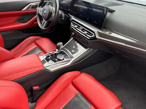 Used 2024 BMW M4 Competition image 31