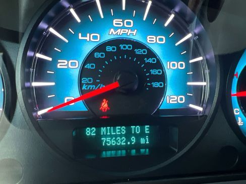 Used 2012 Ford Fusion SEL image 24