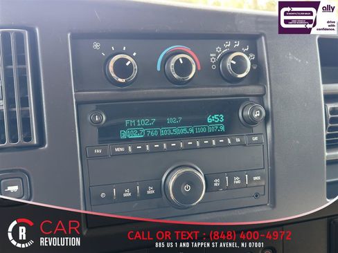 Used 2021 Chevrolet Express 2500 w/ Driver Convenience Package RWD image 20