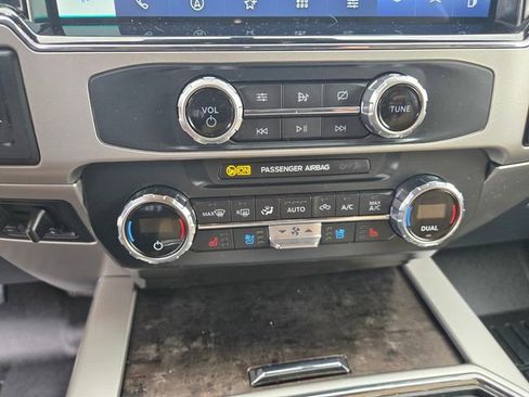Certified 2022 Ford F250 Lariat image 20