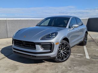Certified 2025 Porsche Macan AWD/4WD video 1