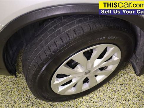 Used 2018 Nissan Rogue S image 24