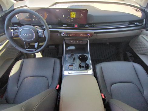 New 2026 Kia Carnival image 36