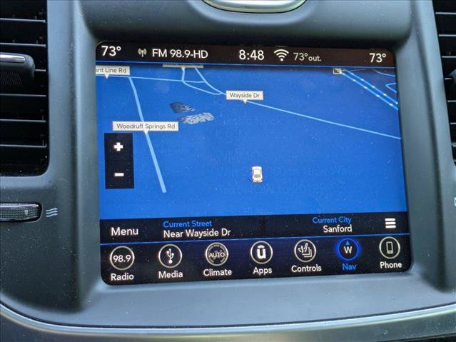 Used 2019 Chrysler 300 Limited RWD image 8