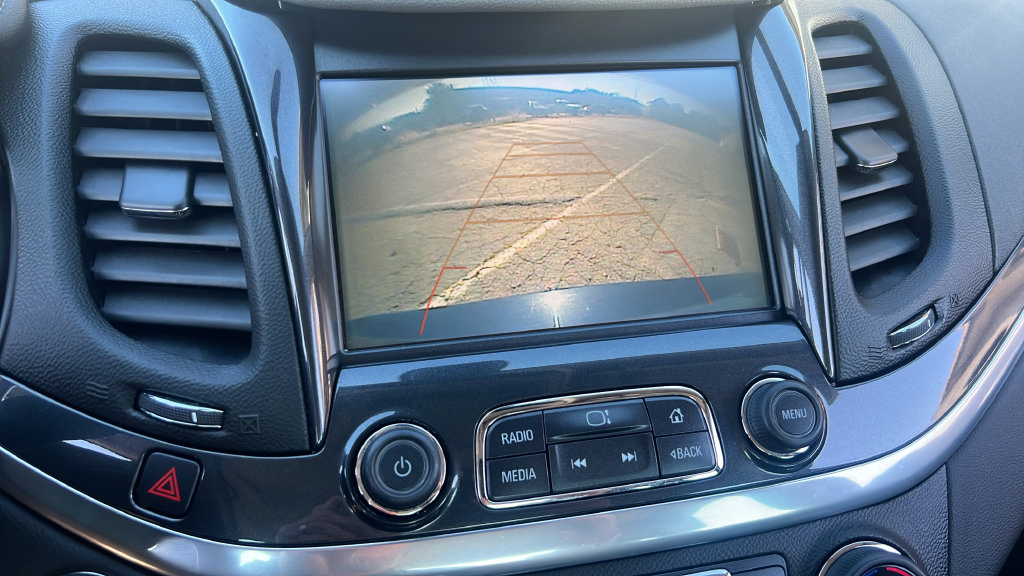 Used 2019 Chevrolet Impala LT FWD image 30