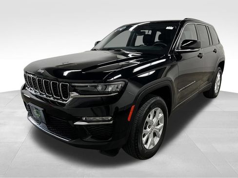 Used 2023 Jeep Grand Cherokee Limited AWD/4WD image 8