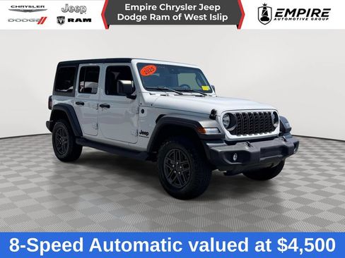 Used 2025 Jeep Wrangler Unlimited Sport AWD/4WD image 1