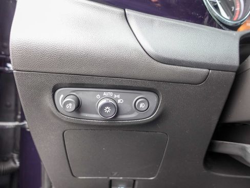 Used 2021 Buick Encore GX Preferred FWD image 16