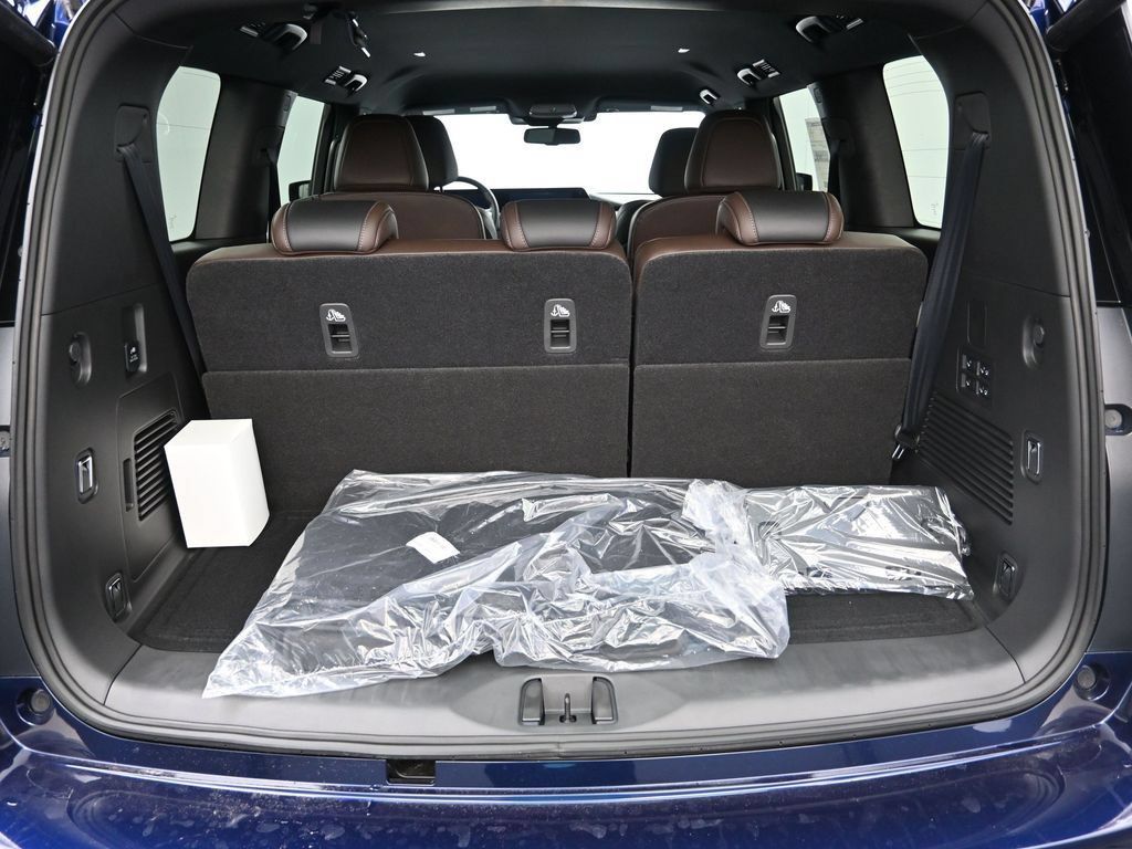New 2025 Nissan Armada SL w/ Captain's Chari Seat Package RWD image 24