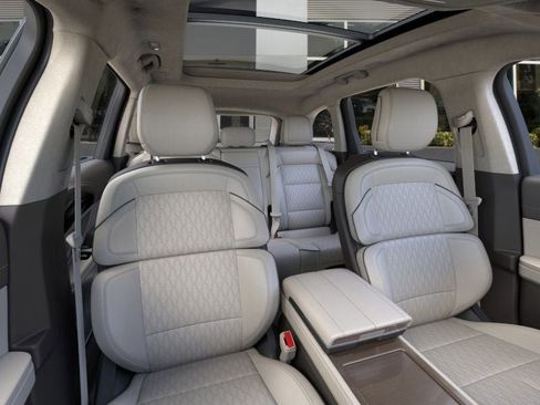 New 2026 Lincoln Nautilus Black Label image 10