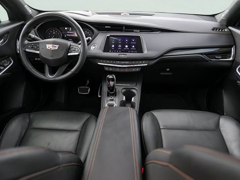 Used 2023 Cadillac XT4 Sport image 29