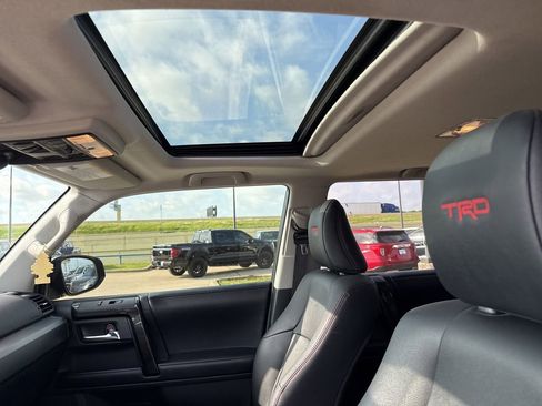 Used 2019 Toyota 4Runner TRD Off-Road Premium image 21